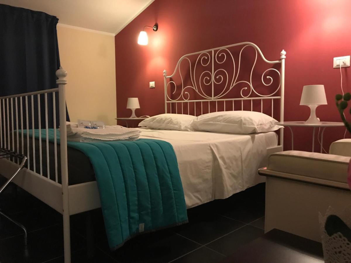 Hotel Ascot Кайанелло Экстерьер фото