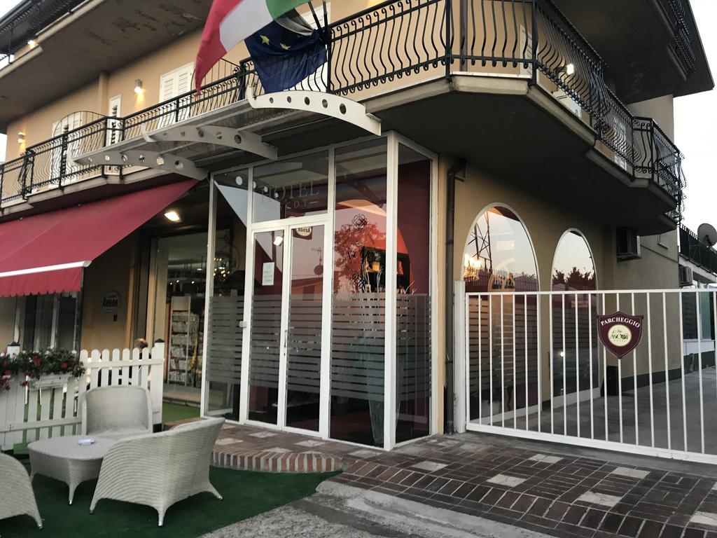 Hotel Ascot Кайанелло Экстерьер фото